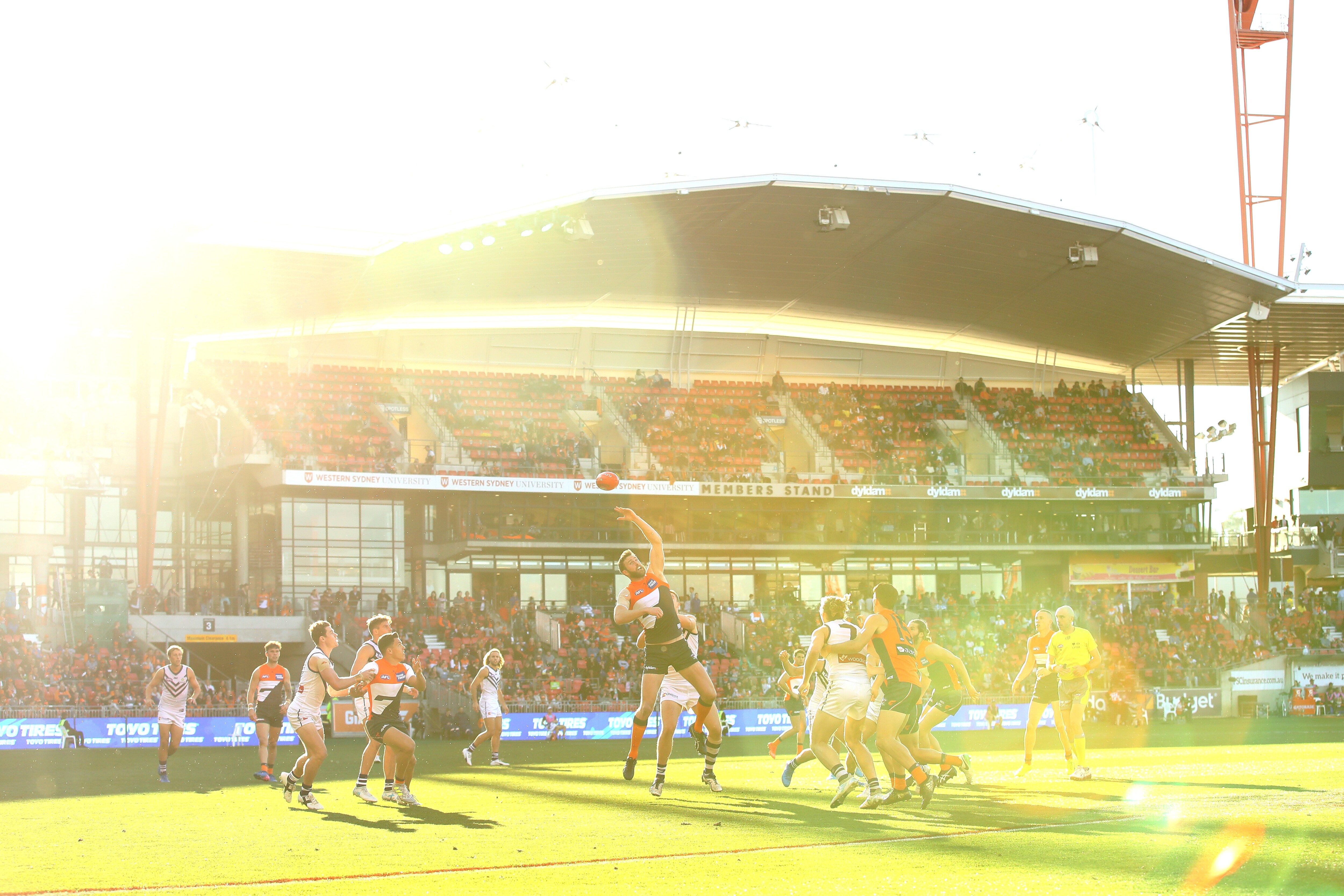 AFL 2017 Round 19 - GWS Giants v Fremantle SYDNEY, AUSTRALIA - JULY 29: Dawson Simpson of the Giants taps the ball during the round 19 AFL match between the Greater Western Sydney Giants and the Fremantle Dockers at Spotless Stadium on July 29, 2017 in Sydney, Australia. (Photo by Cameron Spencer/Getty Images/AFL Media)